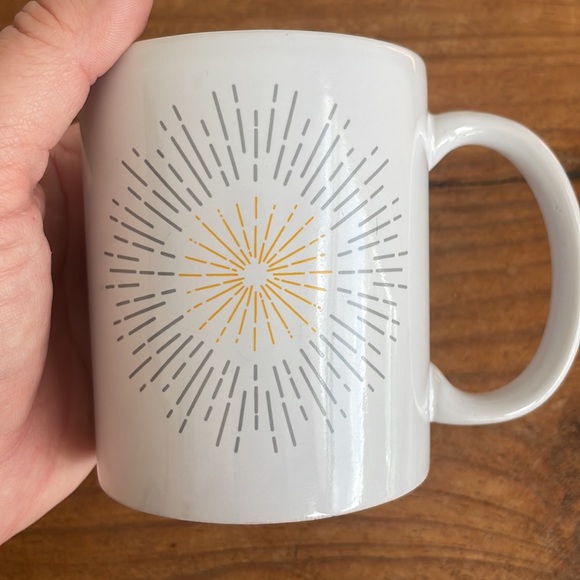 OrlyMaison Mug - Picture 4 of 14